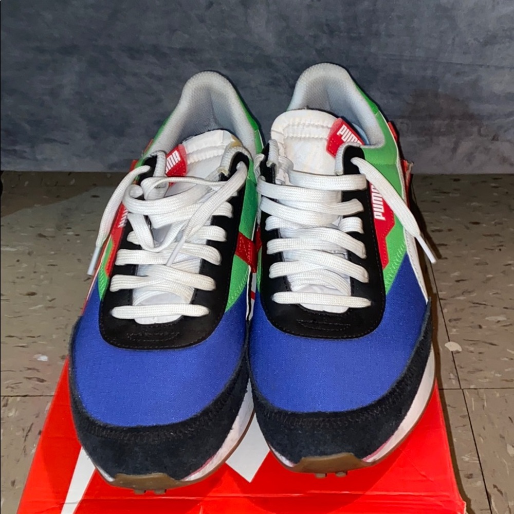 Men’s sneakers